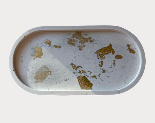 Rankų darbo Jesmonite padėkliukas "Milky"